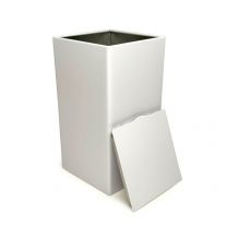 Lata cuadrada Essential – Blanca
